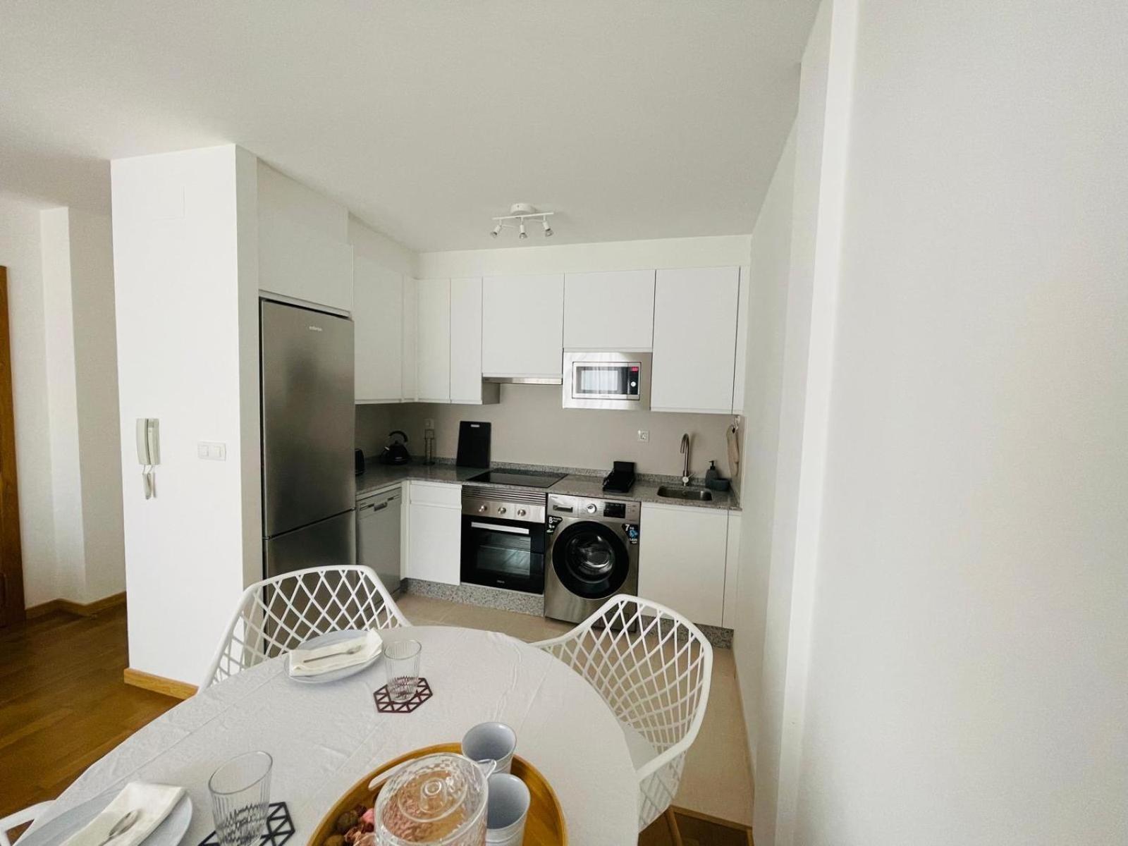 Apartamento Beirada 1 En Porto De Portocubelo Con Parking Lira  Exterior foto